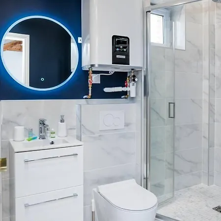 Moonlight - 4 Pers - Wifi Apartment *